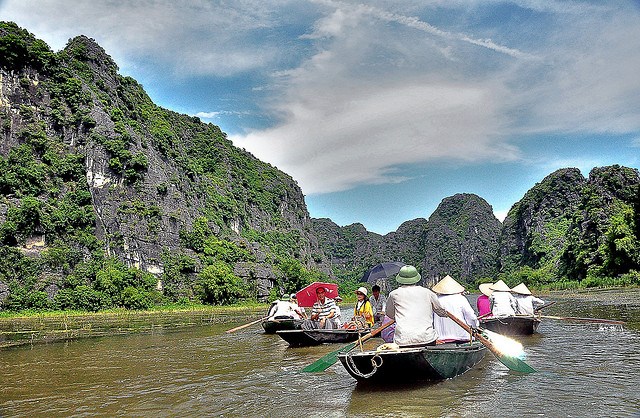 Sightseeing routes of Tam Coc Ninh Binh
